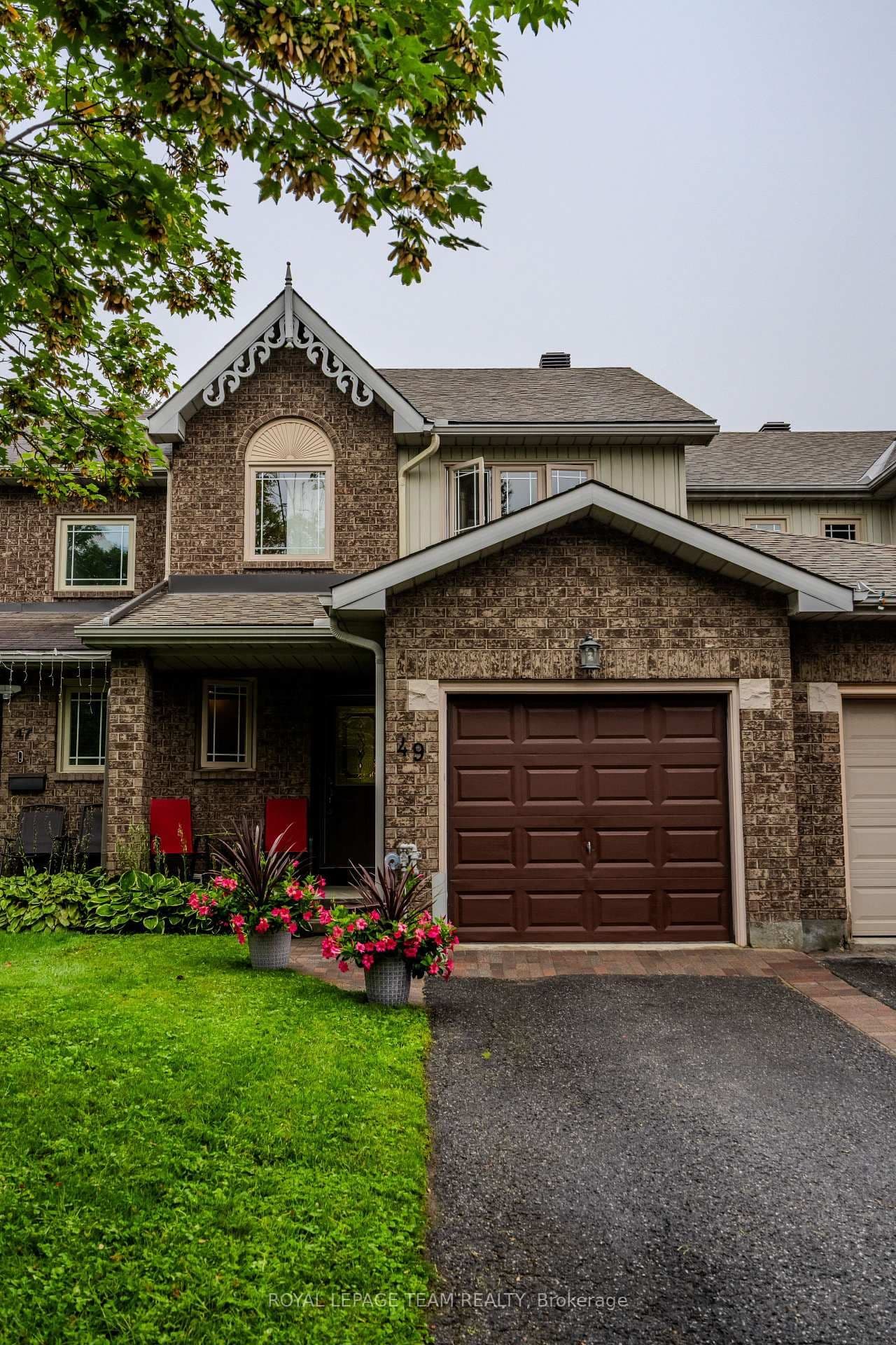 Photo of Harrington Court in Ottawa · Kanata - Kanata Lakes/Heritage Hills