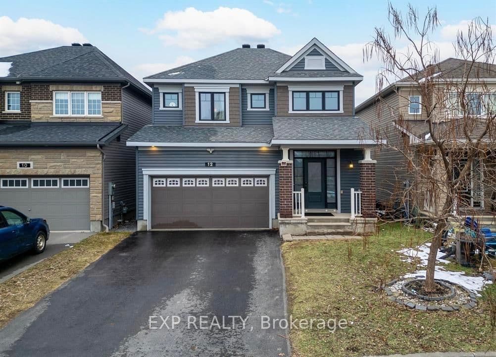 Photo of Knockaderry Crescent in Ottawa · Barrhaven - Half Moon Bay