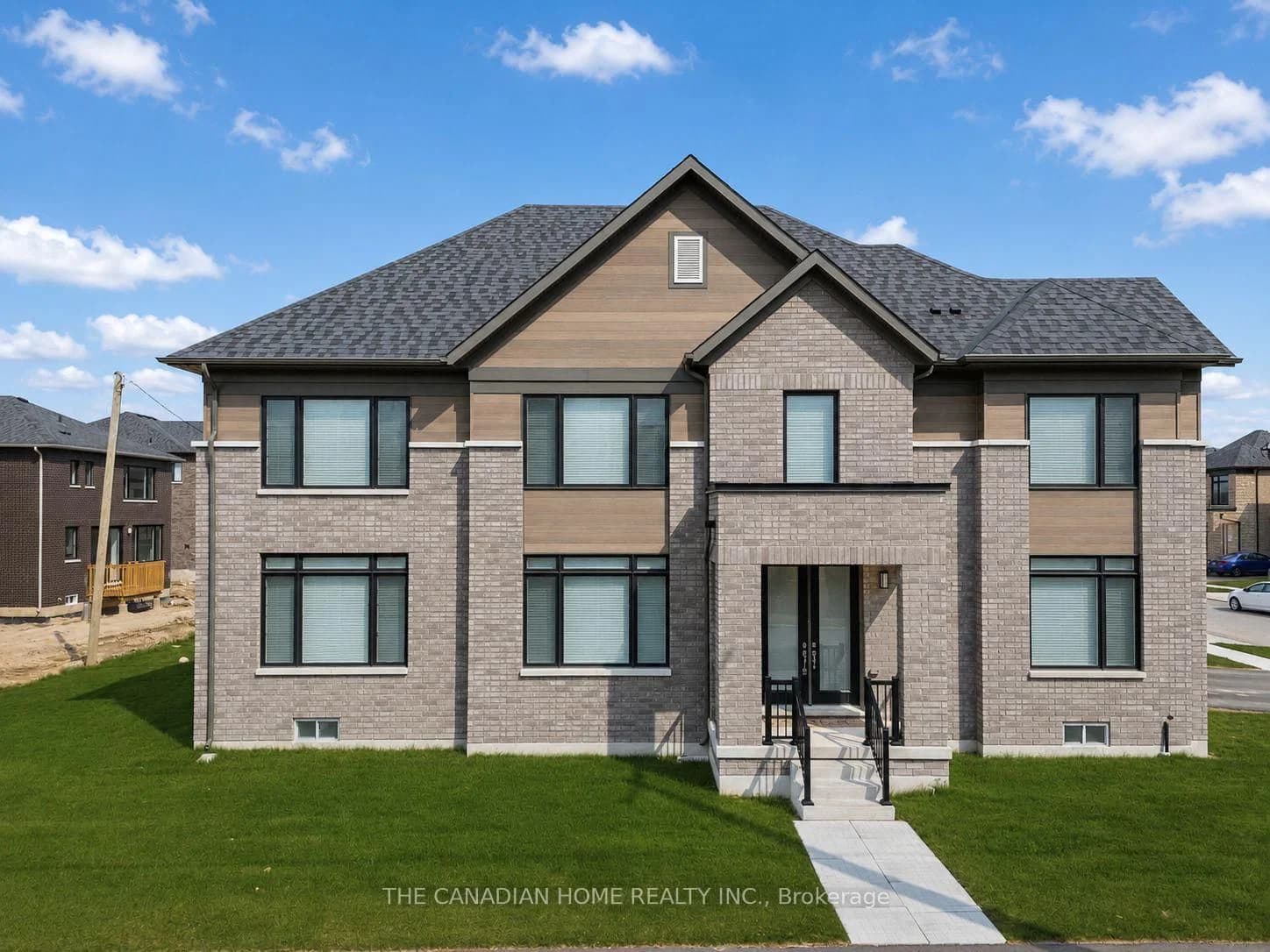 Blain Drive in Hamilton · Binbrook — photo 3