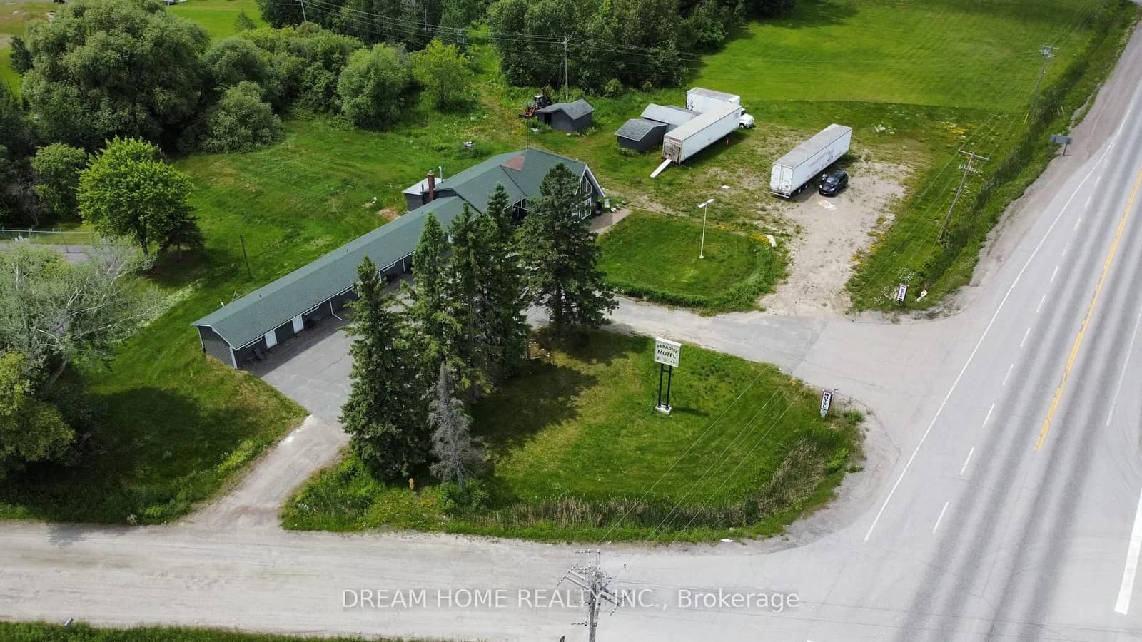 Photo of Highway 17 Highway in West Nipissing · Sturgeon Falls