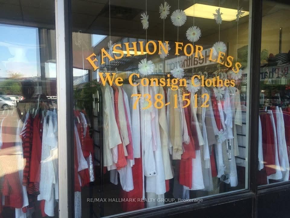 Bank Street in Ottawa · Billings Bridge — photo 2